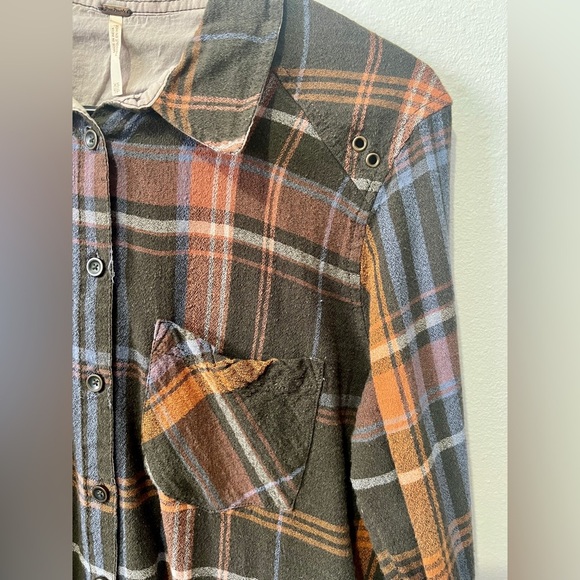 Free People Wesley Plaid Button Down Top - XS - Picture 3 of 7